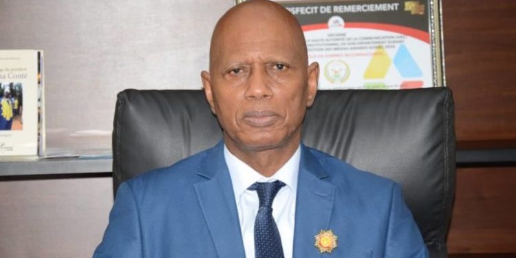 Boubacar Yacine Diallo restaure l’autorité journalistique et rend à la presse sa dignité